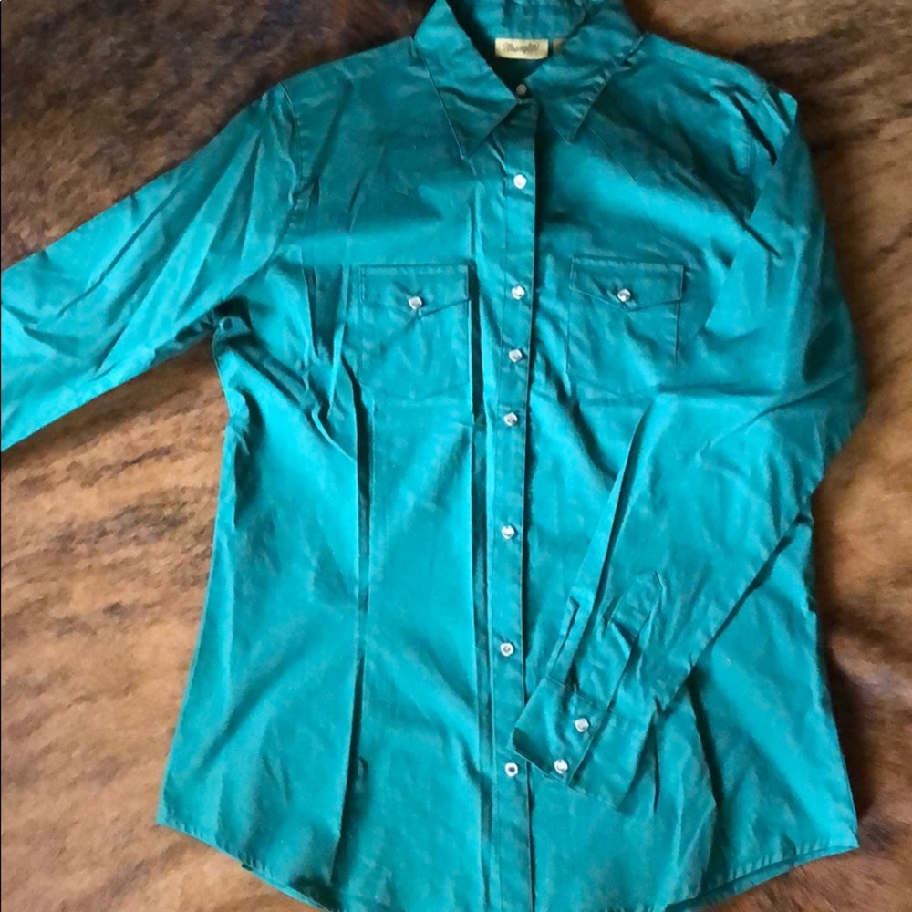 Wrangler button up